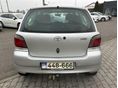 TOYOTA YARIS 2001/9 - 6