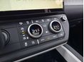 LAND ROVER DEFENDER 2026 - 25