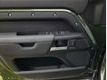 LAND ROVER DEFENDER 2026 - 30