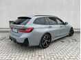 BMW 330 2024/11 - 1