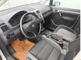 VOLKSWAGEN TOURAN 2009/6 - 9