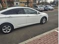 HYUNDAI I40 2012/2 - 5