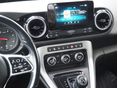 MERCEDES-BENZ T-OSZTÁLY 2022/6 - 9