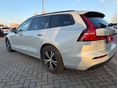 VOLVO V60 2019/9 - 6