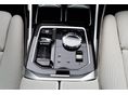 BMW 740 2025/11 - 23