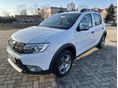 DACIA SANDERO 2018/6 - 3