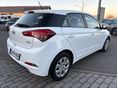 HYUNDAI I20 2015/12 - 7
