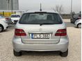 MERCEDES-BENZ B 200 2010/5 - 6