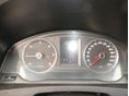 VOLKSWAGEN TRANSPORTER 2010/5 - 9