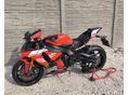 YAMAHA YZF R1 2015/12 - 10