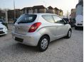 HYUNDAI I20 2010/6 - 3