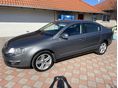 VOLKSWAGEN PASSAT 2008/1 - 5