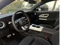 MERCEDES-BENZ CLA 200 2025/12 - 5