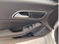 MERCEDES-BENZ CLA 180 2020/11 - 10