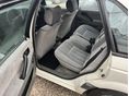 VOLKSWAGEN PASSAT 1991/11 - 8