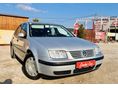 VOLKSWAGEN BORA 2000/3 - 1
