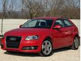 AUDI A3 1.6 TDI Attraction DPF Sport SZ.KÖNYV! BI-XENON! Ü.FŰT.! D.KLÍMA! ALUF.! LED!