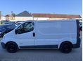 RENAULT TRAFIC 2011/4 - 3