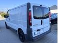 RENAULT TRAFIC 2011/4 - 5