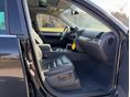VOLKSWAGEN TOUAREG 2006 - 8