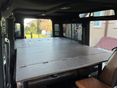 LAND ROVER DEFENDER 2011/9 - 6