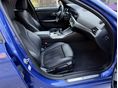 BMW 330 2022/4 - 10