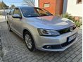 VOLKSWAGEN JETTA VI 2013/12 - 3