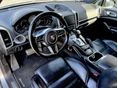 PORSCHE CAYENNE 2017/9 - 10