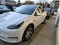 TESLA MODEL Y 2022/3 - 6