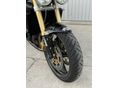 TRIUMPH STREET TRIPLE 675 2008/6 - 9