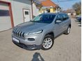 JEEP CHEROKEE 2.0 MJD Longitude (Active Drive I.) (Automata) SZERVIZKÖNYV. 173.000 KM. TEMPOMAT. NAVI. TOLATÓRADAR