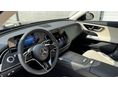 MERCEDES-BENZ E 220 2026 - 5