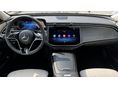 MERCEDES-BENZ E 220 2026 - 8