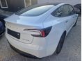 TESLA MODEL 3 2025/2 - 4