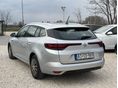 RENAULT MEGANE 2022/3 - 7