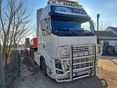 VOLVO 2010 - 1