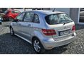 MERCEDES-BENZ B 200 2010/1 - 6