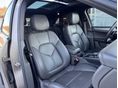 PORSCHE MACAN 2016/8 - 16