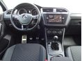 VOLKSWAGEN TIGUAN 2018/4 - 8