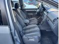 VOLKSWAGEN TOURAN 2008 - 9
