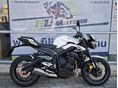 TRIUMPH STREET TRIPLE 2024/6 - 1