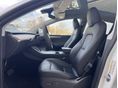 TESLA MODEL Y 2024/7 - 9