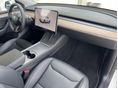 TESLA MODEL Y 2024/7 - 10