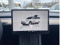 TESLA MODEL Y 2024/7 - 17