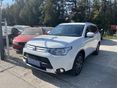 MITSUBISHI OUTLANDER 2.2 DI-D Instyle Navi 4WD