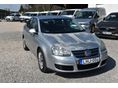 VOLKSWAGEN JETTA 1.6 Comfortline Magyar