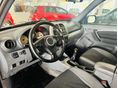 TOYOTA RAV 4 2003/5 - 9