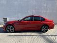 BMW 330 2023/6 - 3