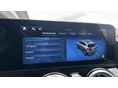 MERCEDES-BENZ GLA 180 2024/10 - 22