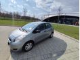 TOYOTA YARIS 2011/1 - 9